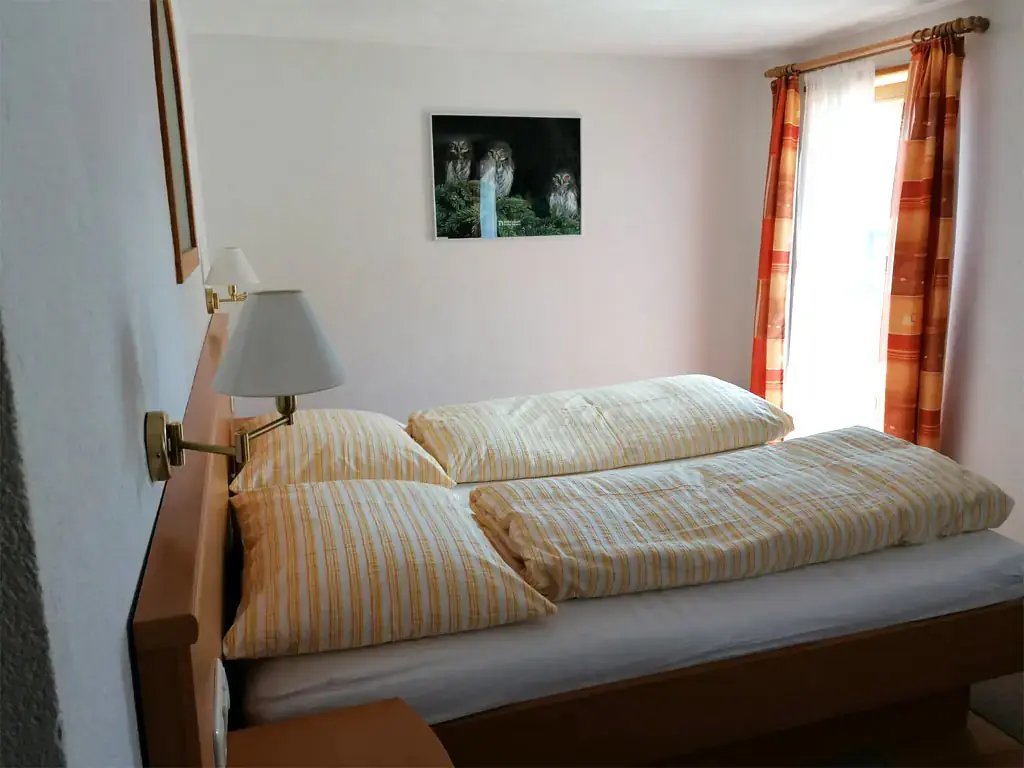 Zimmer Türkenbundlilie